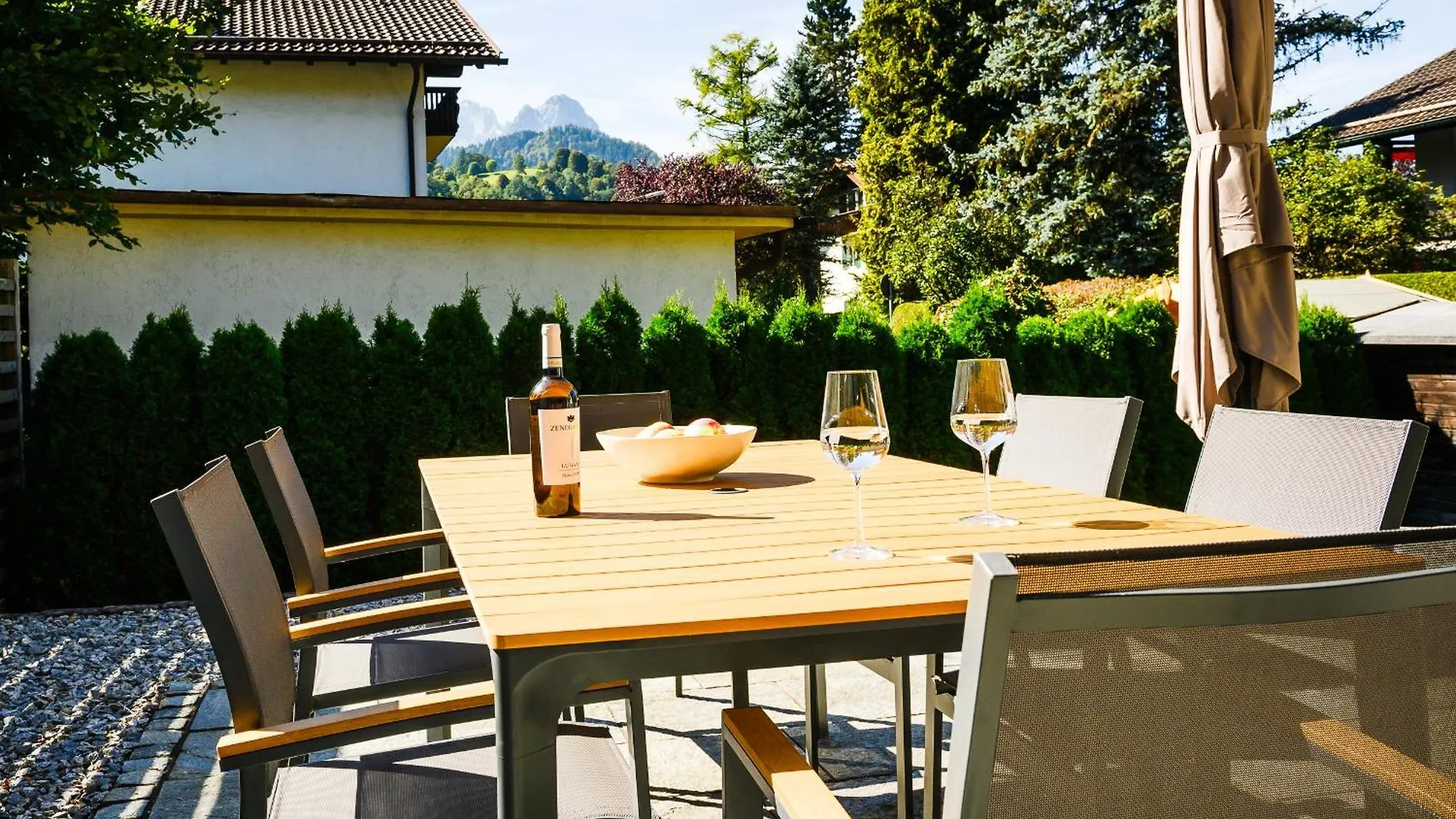 Chalet Alpenflair I Garmisch-Partenkirchen Apartment